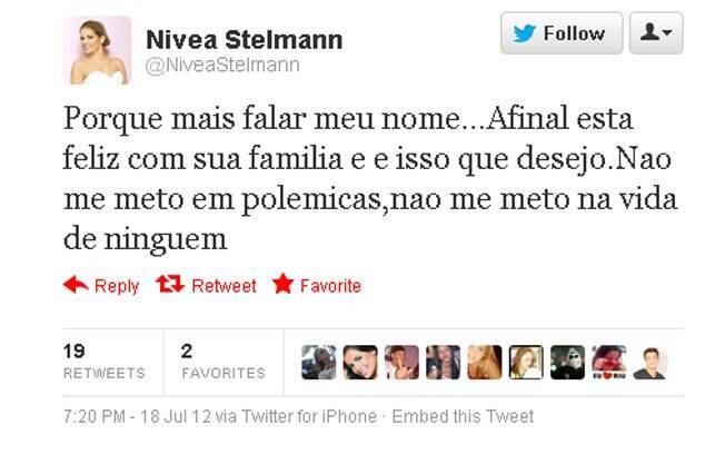 Twitter da atriz Nívea Stelmann: se defendendo?