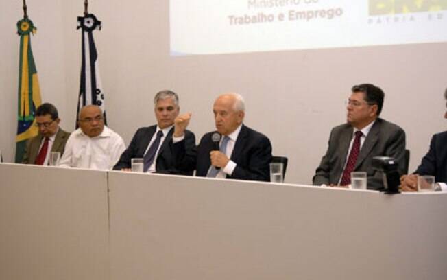 Ministro defendeu as medidas que devem elevar receitas em R$ 5,2 bilhões este ano