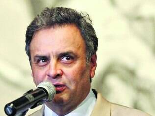 Dilma enfrentará oposição mais qualificada que o país já viu, diz Aécio