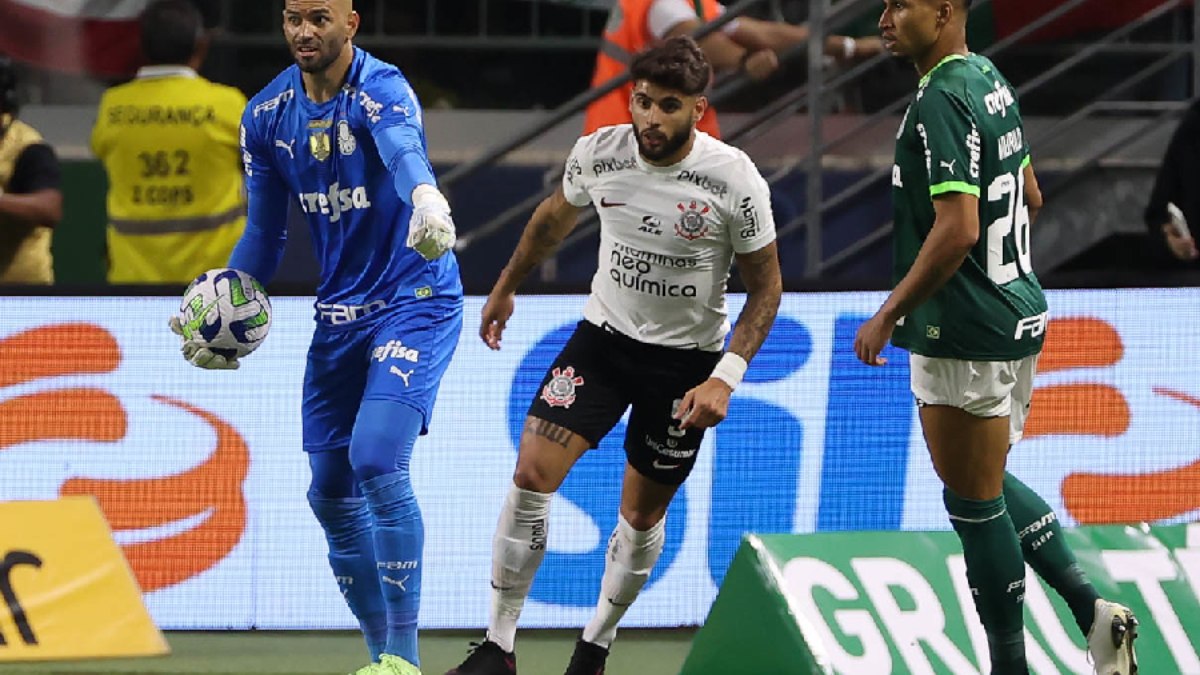 Corinthians x Palmeiras onde assistir e escalações do jogo pelo