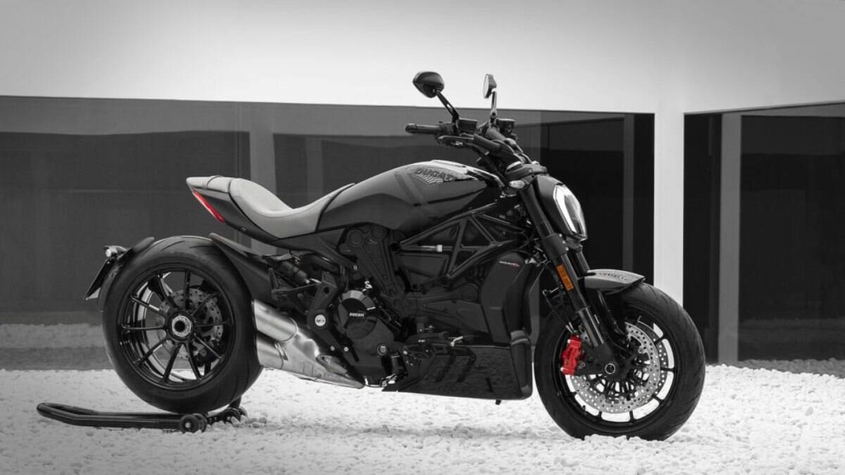 Ducati Apresenta Mundialmente A Nova Naked Esportiva Xdiavel Nera