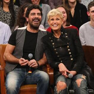 Xuxa e Junno durante gravação do programa
