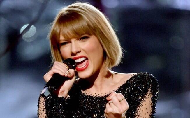 Taylor Swift foi uma das grandes vencedoras do Grammy 2016