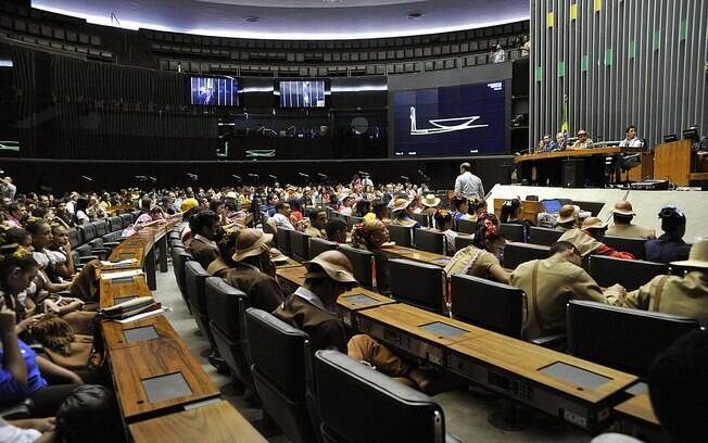 Câmara dos Deputados comemorou nesta sexta-feira (24) Dia Nacional do Quadrilheiro Junino