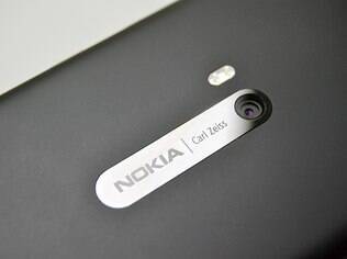 Câmera de 8 megapixels é um dos destaque do aparelho