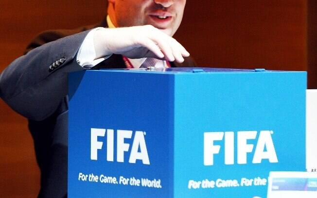 Eleição para apontar o novo presidente da Fifa está confirmada para o dia 26 de fevereiro