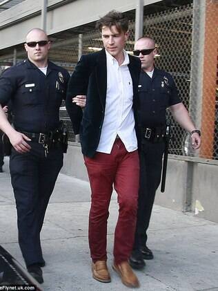Brad Pitt agredido em Los Angeles
