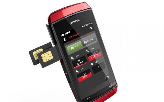 Novo celular da Nokia com Symbian possui tela sensível ao toque de 3 polegadas e suporte a dois chips