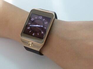 Samsung está investindo forte em dispositivos vestíveis. Na foto, o Galaxy Gear 2, relógio inteligente da marca