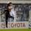 Neymar e Paulinho disputam bola de cabeça na Vila Belmiro. Foto: Gazeta Press