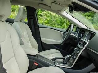 Volvo V40 T3