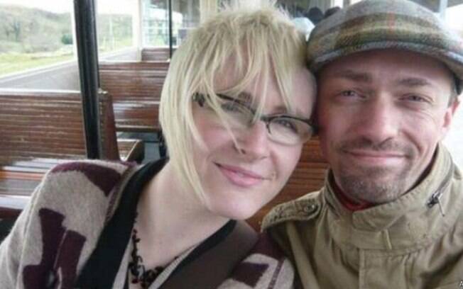 Roland Wessling perdeu a namorada Hazel Woodhams por causa de uma churrasqueira - e quase morreu também