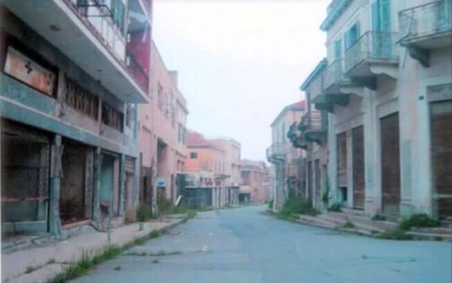 Famagusta, Chipre: nos anos 1970, a cidade era o destino turístico número 1 do país, mas a invasão turca arruinou o local. Foto: Reprodução/Youtube