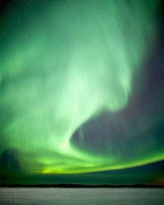 Fotógrafa mineira especialista em 'caçar' aurora boreal faz