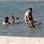 Giovanna Antonelli exibe boa forma em dia de praia com a família. Foto: Photo Rio News