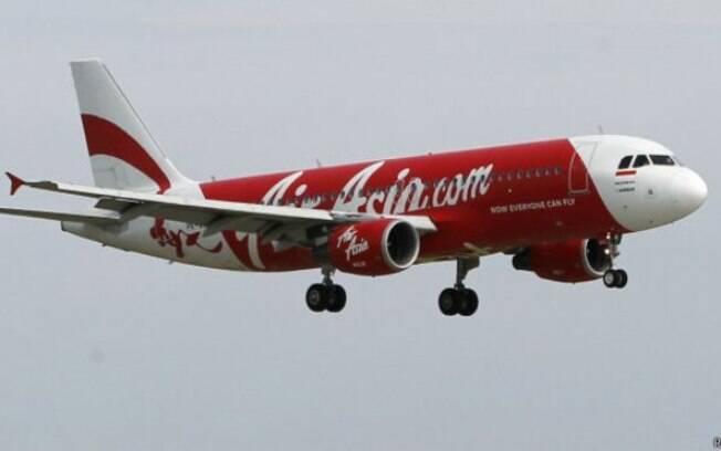 Piloto da Air Asia pediu para usar rota pouco usual logo antes de perder contato. Foto: Reuters/BBC