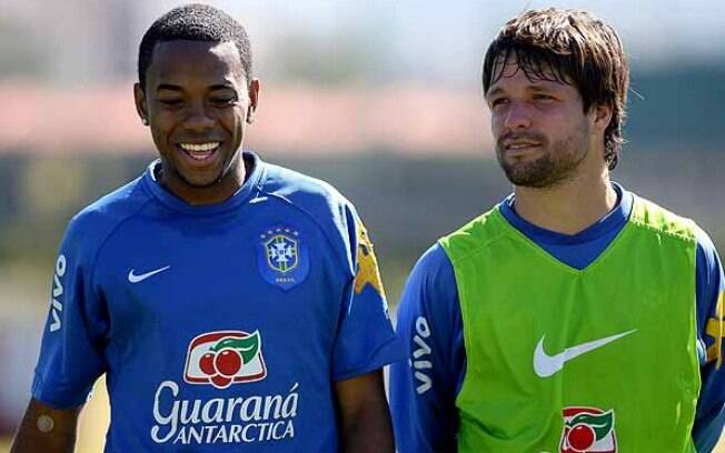 Robinho pode reeditar dupla vitoriosa com Diego Robinho pode reeditar dupla vitoriosa com Diego
