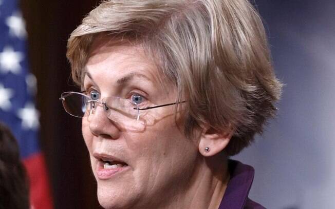 A Senadora Elizabeth Warren, possível presidenciável em 2016, tuitou contra a mudança parcial na regra