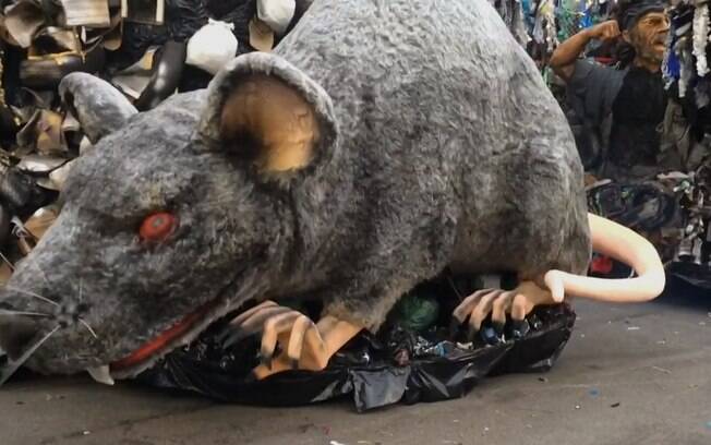 Com ratos, a Tatuapé lembrou o ano em que a Beija-Flor de Nilópolis foi censurada no carnaval. Foto: Reprodução/TV Globo