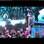 Rihanna pensou que não estivesse sendo filmada no VMA na noite dessa quinta-feira (06) e foi cumprimentar o ex-namorado, Chris Brown. Os dois deram um rápido selinho. Foto: Reprodução/Youtube