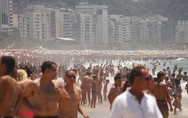 Movimentação na praia do Arpoador, no Rio de Janeiro, durante o Dia da Consciência Negra (20/11/2013)