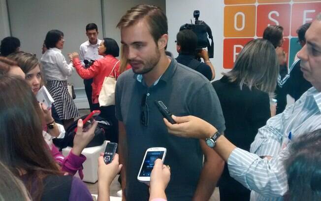 Max Fercondini durante a entrevista para a imprensa