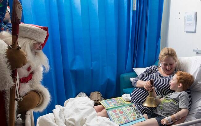 Projeto de fotografia clica crianças hospitalizadas e transforma as fotos em imagens mágicas