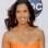 Vestidos tomara-que-caia, como o da apresentadora Padma Lakshmi, deixam a mostra todo o colo. Foto: Getty Images