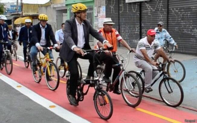 Para Denise Abreu, Fernando Haddad pinta cidade de vermelho para caracterizá-la como 