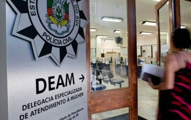 Delegacia da Mulher não abre aos finais de semana, nem funciona 24h - é uma das críticas das vítimas