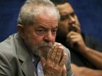 Ex-presidente Lula lança livro sobre perseguição e violações da Lava Jato