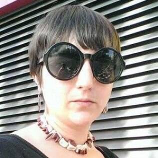 Zoe Stavri, blogueira feminista que fez pão com levedura retirada da própria vagina
