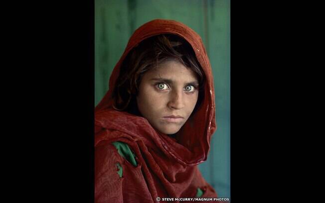 Sua foto de uma jovem órfã afegã de olhos verdes, Sharbat Gula, tirada em uma campo de refugiados, tornou-se um ícone da guerra e a imagem mais conhecida da história da revista 'National Geographic Magazine'