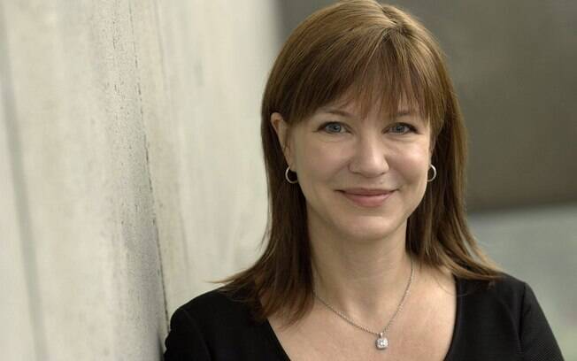 Julie Larson-Green assumiu recentemente o cargo de desenvolvimento do Windows e tem como tarefa encorajar os usuários a migrarem para o Windows 8