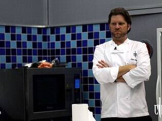 Carlos Bertolazzi, chefe e apresentador do 'Cozinha sob Pressão', do SBT