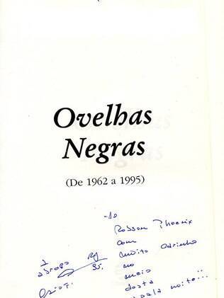 Dedicatória que Caio Fernando fez para Robson no livro 'Ovelhas Negras'