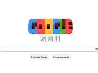 Logotipo faz referência aos 14 anos do Google