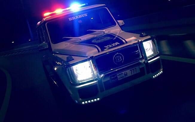 Mercedes-Benz G-Class modificado pela Brabus é parte da frota policial de Dubai