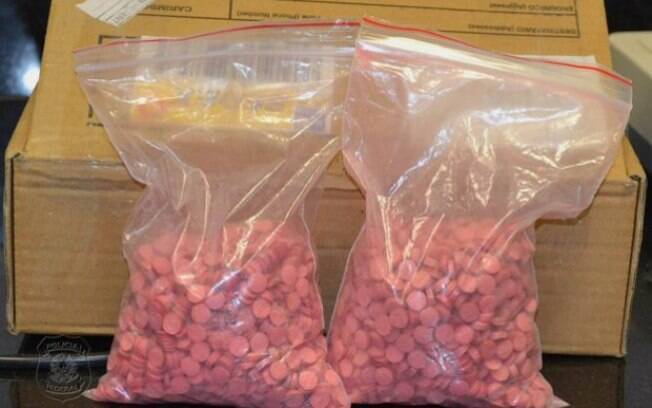 Os comprimidos de ecstasy foram identificados após passarem por um aparelho de raio-X dos Correios em Niterói