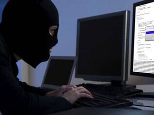 Estudo diz que 25% das pessoas que recebem e-mails com vírus tendem a abrí-los