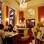 O Café Sacher faz parte do hotel cinco estrelas de mesmo nome, fundado em 1876 no local onde no passado vivia o compositor Antonio Vivaldi. Foto: Party0