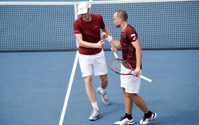 Bruno Soares e Jamie Murray iniciaram o US Open com vitória Bruno Soares e Jamie Murray iniciaram o US Open com vitória