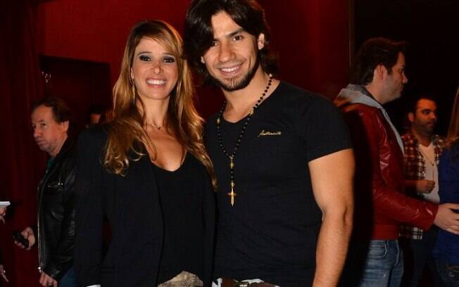Dany Bananinha e Mariano fotografam juntos em evento em São Paulo