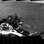 Foto panorâmica mostra marcas das rodas do Curiosity após seu primeiro passeio-teste (22/08/2012). Foto: NASA/JPL