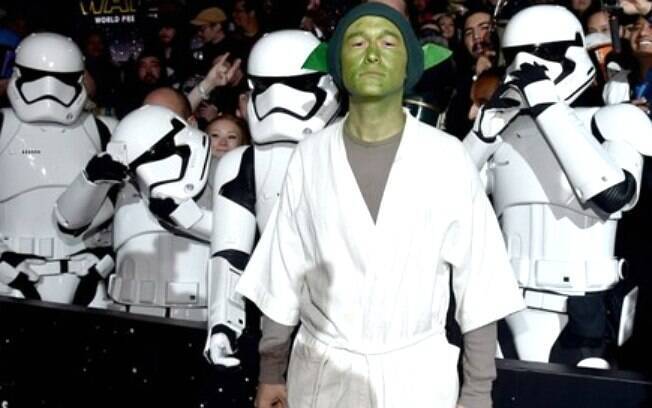 O ator Joseph Gordon-Levitt compareceu de Yoda à premiere do filme nos EUA
