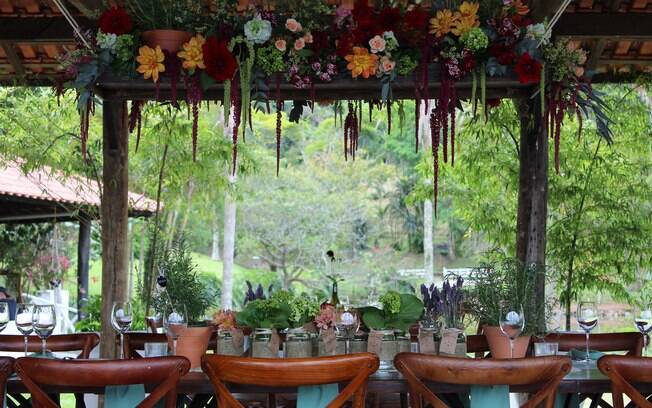 A procura de flores fora do convencional está crescendo e podem deixar o ambiente ainda mais bonito e romântico