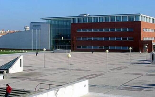 Universidade de Aveiro (UA)