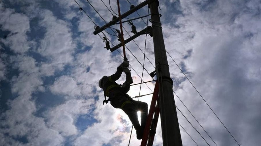 Edp Leva Programa De Substitui O De L Mpadas Por Tecnologia Led