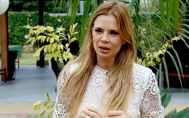 Alexia Deschamps é a primeira a deixar o