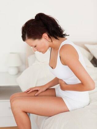 Problemas gastrointestinais atrapalham a vida da mulher na cama
